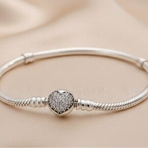 Elegant Silver Heart Bracelet